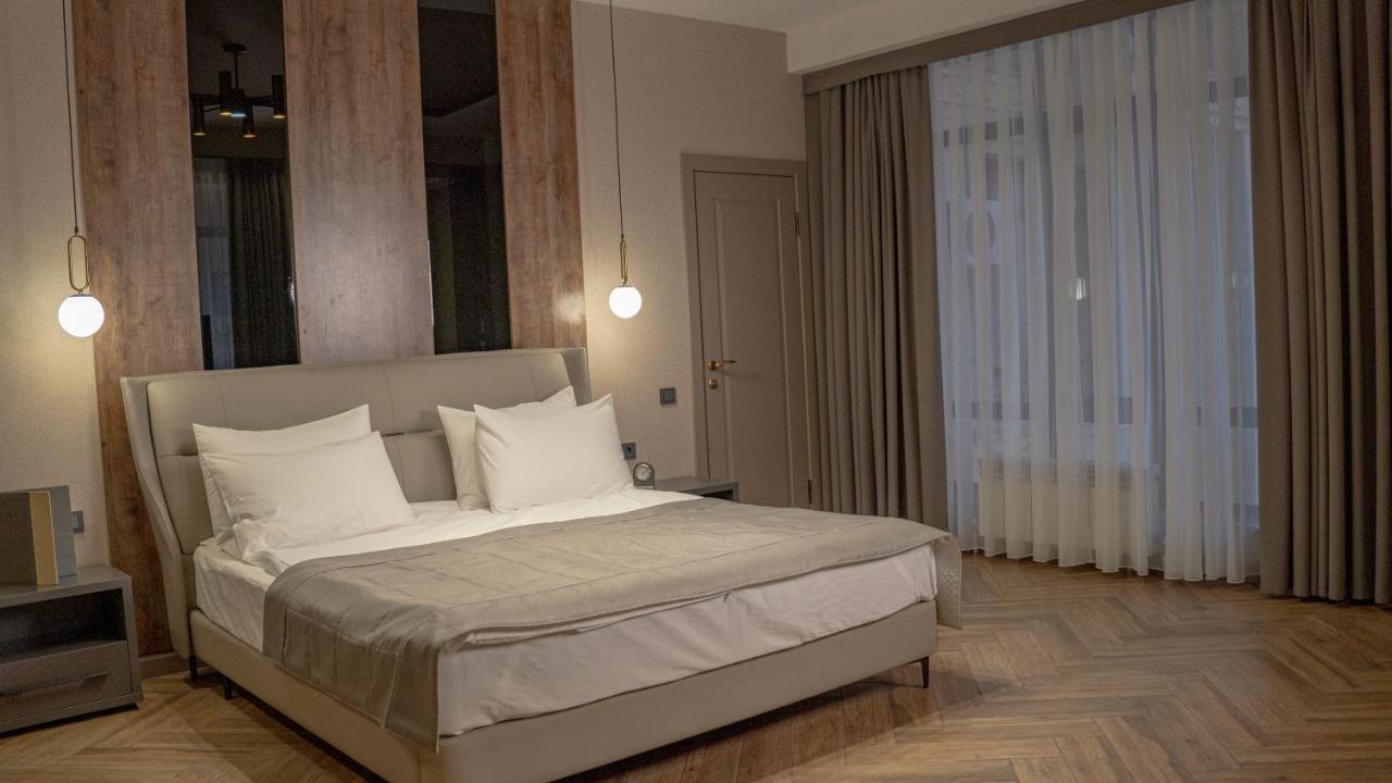 Five Hotel Bisjkek Eksteriør billede