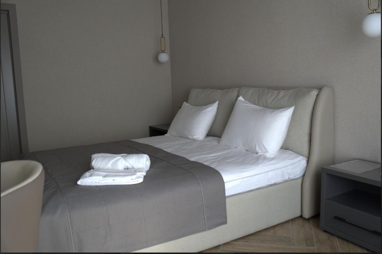 Five Hotel Bisjkek Eksteriør billede